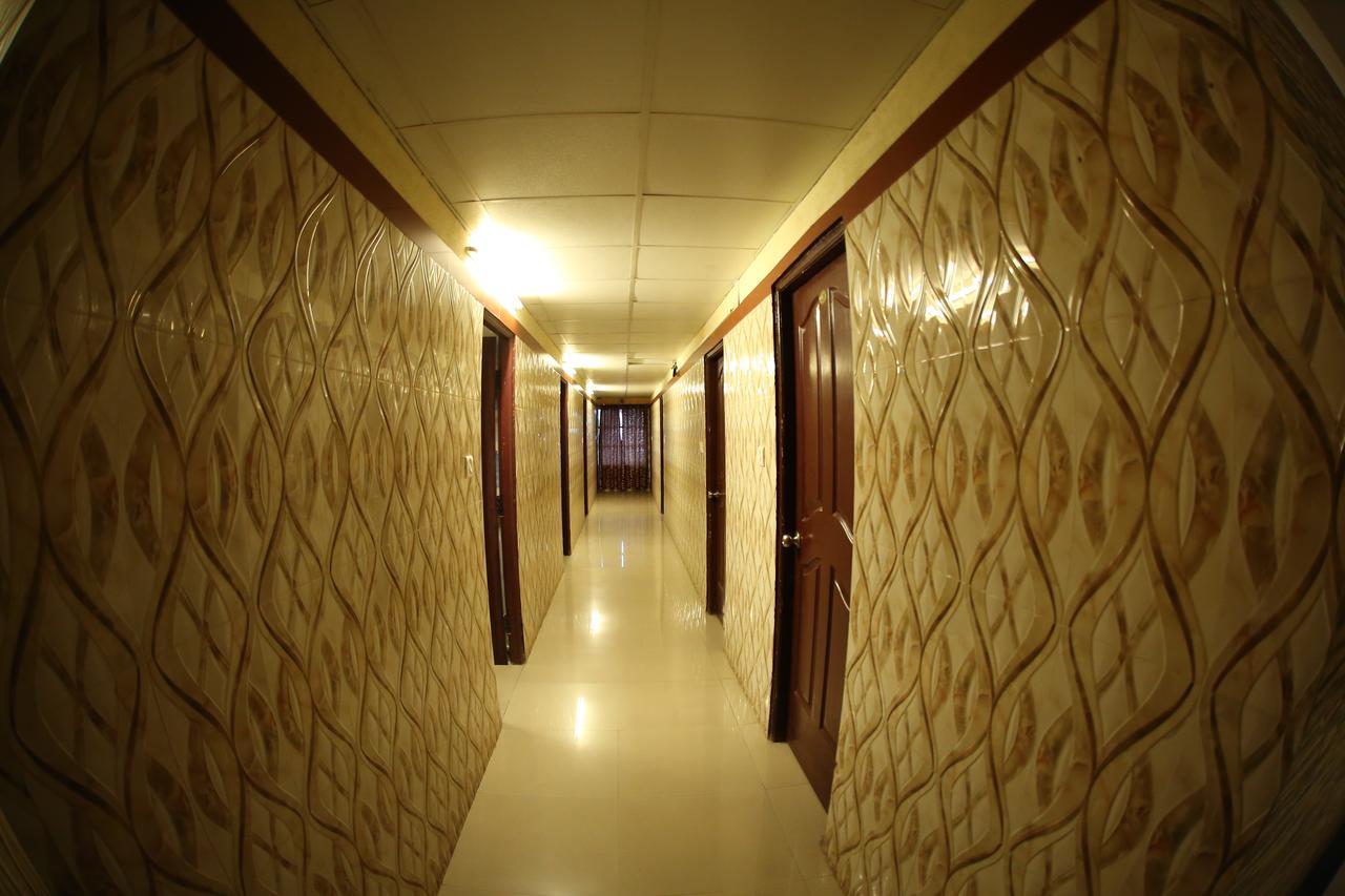Hotel Venkat Presidency Bangalore Eksteriør bilde