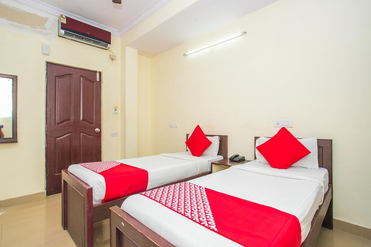 Hotel Venkat Presidency Bangalore Eksteriør bilde